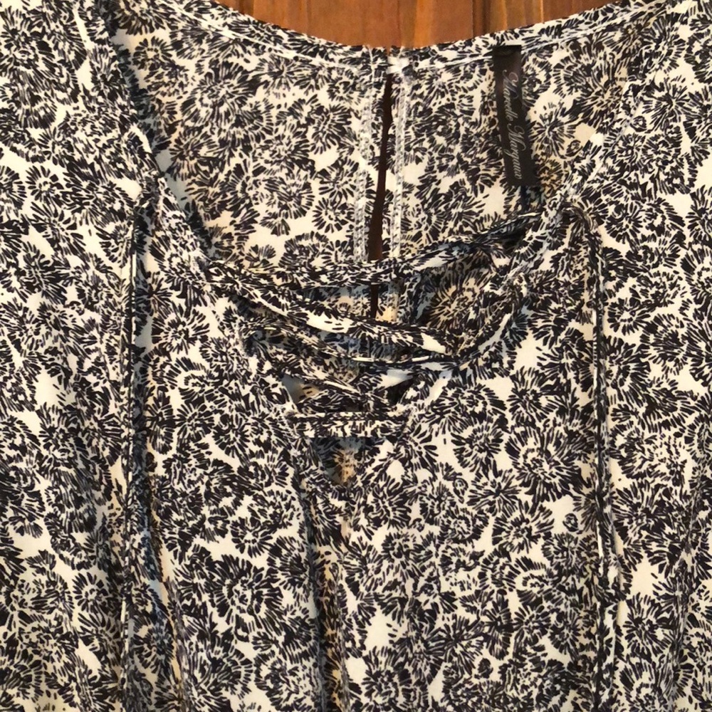 Romper - Picture 2 of 6